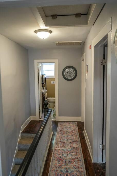 Historic Coastal Haven- Pet Friendly Fast Wi-Fi Villa Norfolk Exterior photo
